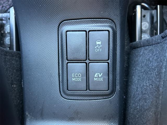 アクア Ｓ　ドライブレコーダー　ＥＴＣ　バックカメラ　カロッツェリアＴＶナビ　アルミホイール　オートライト　スマートキー　電動格納ミラー　ＣＶＴ　衝突安全ボディ　ＡＢＳ　ＥＳＣ　ＵＳＢ　Ｂｌｕｅｔｏｏｔｈ（43枚目）