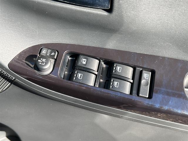 タント カスタムX トップエディションVS SAIII ドライブレコーダー ETC 全周囲カメラ 両側電動スライドドア ナビ TV クリアランスソナー 衝突被害軽減システム オートマチックハイビーム オートライト LEDヘッドランプ スマートキー(45枚目)