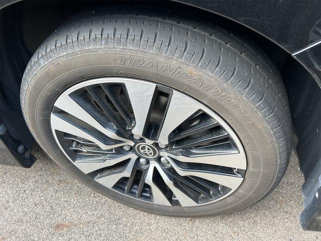 アルファード ２．５Ｓ　Ｃパッケージ　モデリスタエアロ　パワーバックドア　ハーフレザーシート　フリップダウンモニター　クルーズコントロール　フルセグナビ　バックカメラ　プッシュスタート　パワーシート　パワーバックドア（13枚目）