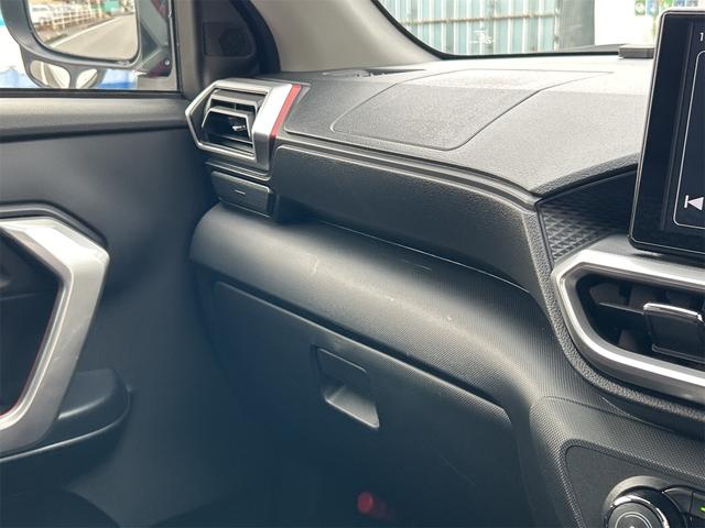 ライズ Ｚ　フルセグＴＶナビ　バックカメラ　クルーズコントロール　ドライブレコーダー　シートヒーター　プッシュスタート　ＥＴＣ　ＬＥＤヘッドライト　クリアランスセンサー（36枚目）