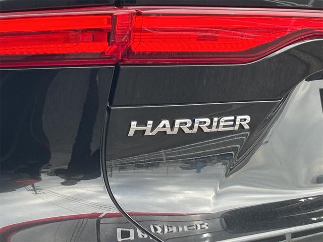 ハリアー Ｚ　レザーパッケージ　ＪＢＬフルセグナビ　レザーシート　モデリスタエアロ　クルーズコントロール　パワーシート　ＥＴＣ　パワーバックドア　デジタルインナーミラー　シートヒーター　バックカメラ（23枚目）