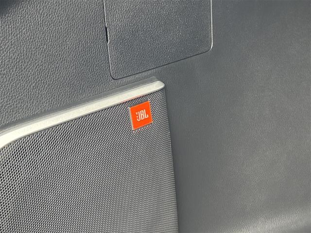 ハリアー Ｚ　レザーパッケージ　ＪＢＬフルセグナビ　レザーシート　モデリスタエアロ　クルーズコントロール　パワーシート　ＥＴＣ　パワーバックドア　デジタルインナーミラー　シートヒーター　バックカメラ（29枚目）