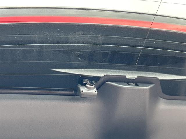 ハリアー Ｚ　レザーパッケージ　ＪＢＬフルセグナビ　レザーシート　モデリスタエアロ　クルーズコントロール　パワーシート　ＥＴＣ　パワーバックドア　デジタルインナーミラー　シートヒーター　バックカメラ（31枚目）