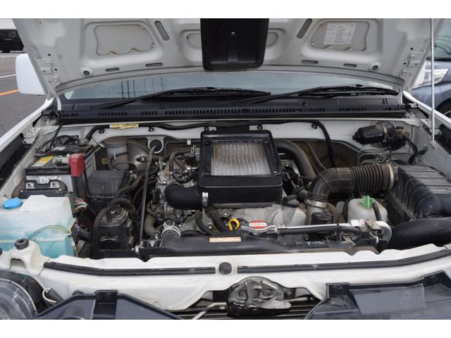 ジムニー XC WAB 4WD車 パワーウインドー AC 運転席エアバッグ ABS付 衝突安全ボディ CD(3枚目)