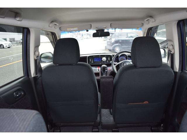 Ｎ－ＯＮＥ プレミアム　運転席エアバック　イモビライザー　助手席エアバック　パワーステアリング　衝突安全ボディ　フルオートエアコン　ＡＢＳ　全席ＰＷ（9枚目）