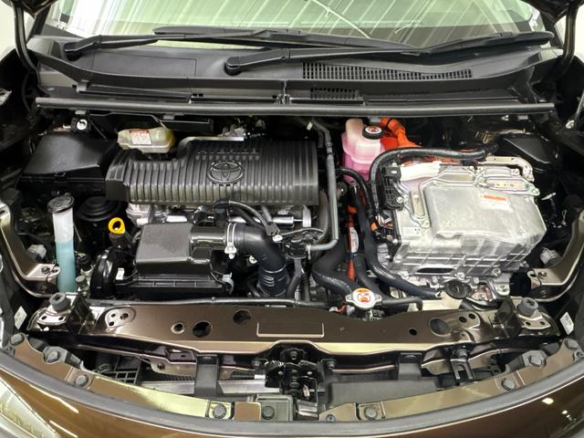 シエンタ ハイブリッドGクエロ 衝突被害軽減システム 純正メモリーナビ リアカメラ 前後社外ドライブレコーダー フロント左右シートヒーター ETC ステアリングヒーター 純正アルミホイール(11枚目)