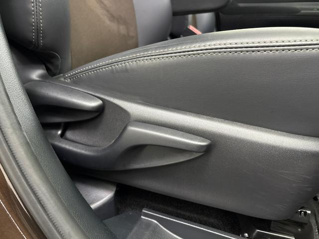 シエンタ ハイブリッドGクエロ 衝突被害軽減システム 純正メモリーナビ リアカメラ 前後社外ドライブレコーダー フロント左右シートヒーター ETC ステアリングヒーター 純正アルミホイール(17枚目)