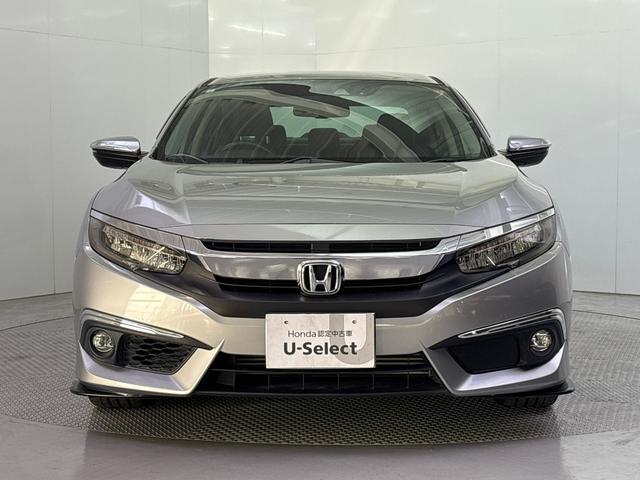 シビック セダン ホンダセンシング搭載車 純正メモリーナビ バックモニター LEDヘッドライト 渋滞追従機能装備 レザーインテリア 電動シート アダプティブクルーズコントロール(5枚目)