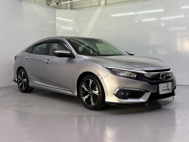 シビック セダン ホンダセンシング搭載車 純正メモリーナビ バックモニター LEDヘッドライト 渋滞追従機能装備 レザーインテリア 電動シート アダプティブクルーズコントロール(6枚目)