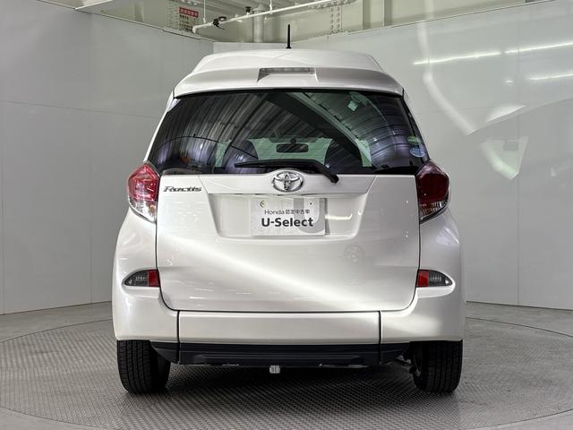 ラクティス G スロープ付き車椅子仕様 電動車高調整 助手席側リアシート付 メモリーナビ 地デジチューナー ミュージックラック Bluetooth対応 ETC オートクルーズコントロール 走行25,719キロ(7枚目)