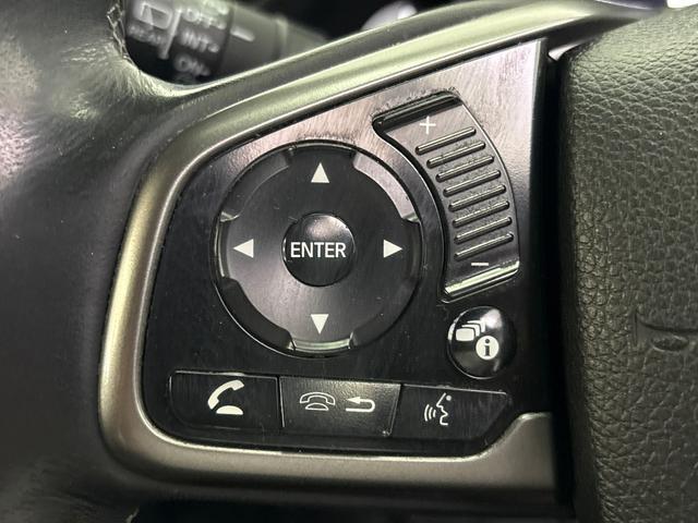 シビック ハッチバックホンダセンシング 6速マニュアルシフト 純正メモリーナビ バックモニター 地デジチューナー ミュージックラック Bluetooth対応 LEDヘッドライト 純正アルミホイール(28枚目)