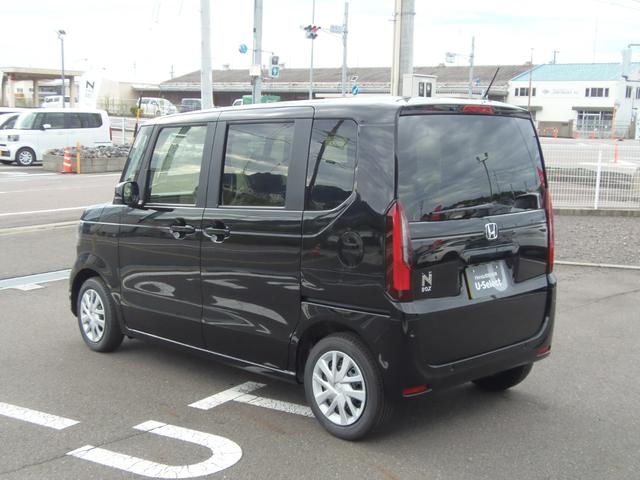 N-BOX ベースグレード 届出済未使用車 ホンダセンシング搭載車 オーディオレス仕様 フロント左右シートヒーター LEDヘッドライト サイドエアバッグ 緊急通報装置 タイプC充電ジャック(5枚目)
