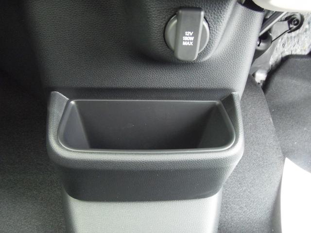 N-BOX ベースグレード 届出済未使用車 ホンダセンシング搭載車 オーディオレス仕様 フロント左右シートヒーター LEDヘッドライト サイドエアバッグ 緊急通報装置 タイプC充電ジャック(25枚目)