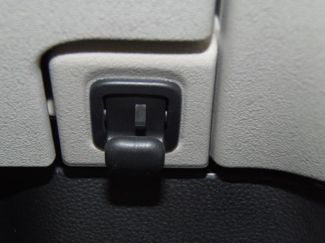 N-BOX ベースグレード 届出済未使用車 ホンダセンシング搭載車 オーディオレス仕様 フロント左右シートヒーター LEDヘッドライト サイドエアバッグ 緊急通報装置 タイプC充電ジャック(26枚目)