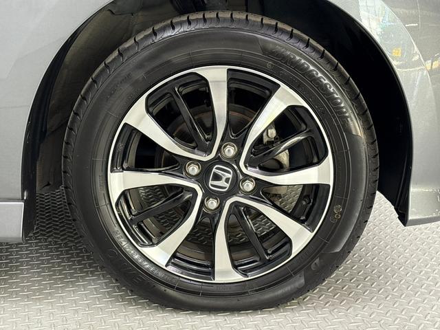 Ｎ－ＢＯＸカスタム Ｇ・Ｌホンダセンシング　ホンダセンシング搭載車　純正メモリーナビ　地デジチューナー　ミュージックラック　左側電動スライドドア　フロント左右シートヒーター　ＥＴＣ　サイドカーテンエアバッグ　純正ＡＷ　ＵＳＢ充電接続ジャック（10枚目）