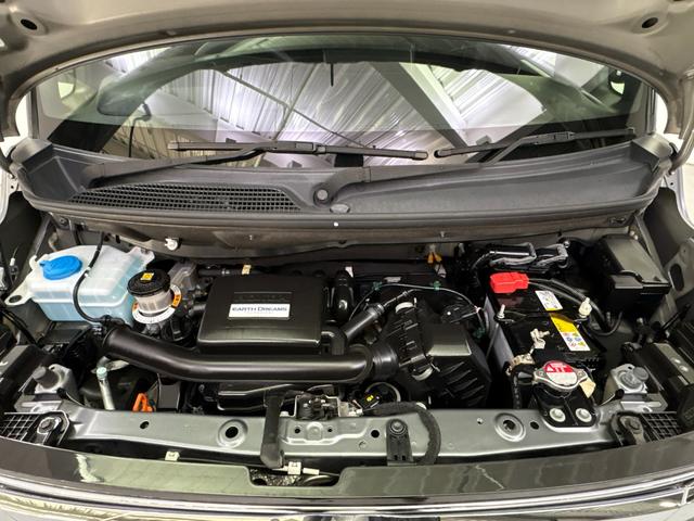 Ｎ－ＢＯＸカスタム Ｇ・Ｌホンダセンシング　ホンダセンシング搭載車　純正メモリーナビ　地デジチューナー　ミュージックラック　左側電動スライドドア　フロント左右シートヒーター　ＥＴＣ　サイドカーテンエアバッグ　純正ＡＷ　ＵＳＢ充電接続ジャック（11枚目）