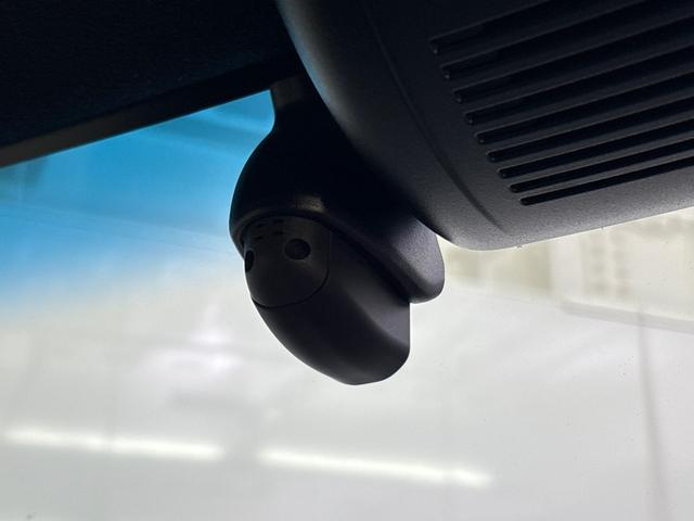 Ｎ－ＢＯＸカスタム Ｇ・Ｌホンダセンシング　ホンダセンシング搭載車　純正メモリーナビ　地デジチューナー　ミュージックラック　左側電動スライドドア　フロント左右シートヒーター　ＥＴＣ　サイドカーテンエアバッグ　純正ＡＷ　ＵＳＢ充電接続ジャック（23枚目）