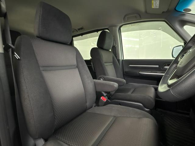 ステップワゴンスパーダ e:HEVスパーダGホンダセンシング 前後純正ドライブレコーダー 純正メモリーナビ 地デジチューナー ミュージックラック Bluetooth対応 バックモニター ETC2.0 純正アルミホイール(19枚目)