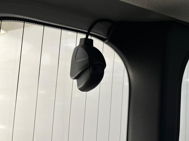 ステップワゴンスパーダ e:HEVスパーダGホンダセンシング 前後純正ドライブレコーダー 純正メモリーナビ 地デジチューナー ミュージックラック Bluetooth対応 バックモニター ETC2.0 純正アルミホイール(24枚目)