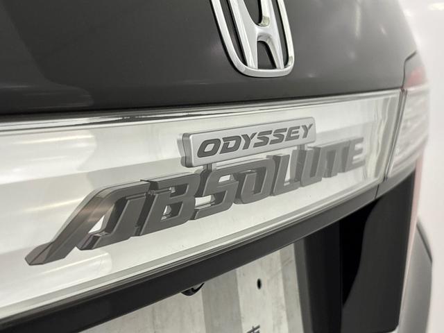 オデッセイ アブソルート・20thアニバーサリーパッケージ ホンダセンシング搭載車 無限フルエアロ 純正フリップダウンモニター 純正メモリーナビ 全周囲カメラ 純正ドライブレコーダー ETC(11枚目)