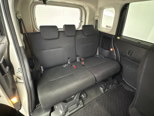 ルーミー G 4WD 衝突被害軽減システム 純正メモリーナビ 地デジチューナー ミュージックラック Bluetooth対応 フリップダウンモニター ドライブレコーダー 左右電動スライドドア ETC!!純正AW(18枚目)