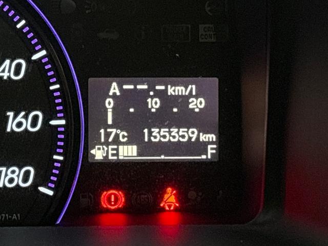 ステップワゴンスパーダ Zクールスピリットインターナビ セレクション 純正HDDナビ ミュージックラック バックモニター 左右電動スライドドア ETC オートクルーズコントロール パドルシフト 純正アルミホイール ディスチャージヘッドライト 8人乗り(16枚目)