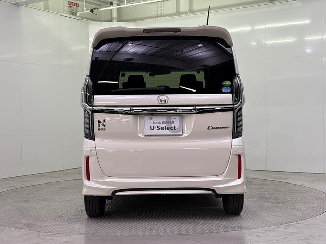 Ｎ－ＢＯＸカスタム Ｇ・Ｌホンダセンシング　純正メモリーナビ　バックモニター　左右電動スライド　前後ドライブレコーダー　地デジチューナー　ミュージックラック　Ｂｌｕｅｔｏｏｔｈ対応　サイドＳＲＳ　ＵＳＢ充電接続ジャック（7枚目）