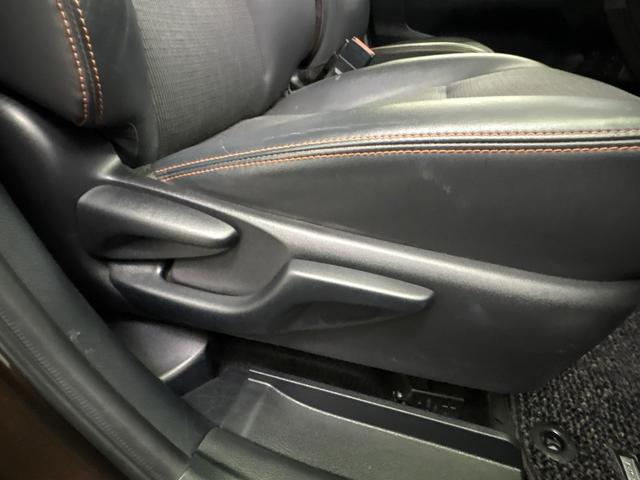 シエンタ ハイブリッドＧクエロ　衝突被害軽減システム　前後ドライブレコーダー　メモリーナビ　バックモニター　左右電動スライドドア　フロント左右シートヒーター　ＥＴＣ（15枚目）