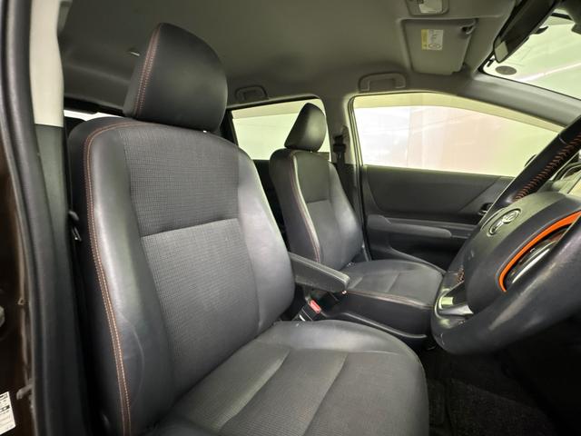 シエンタ ハイブリッドＧクエロ　衝突被害軽減システム　前後ドライブレコーダー　メモリーナビ　バックモニター　左右電動スライドドア　フロント左右シートヒーター　ＥＴＣ（17枚目）