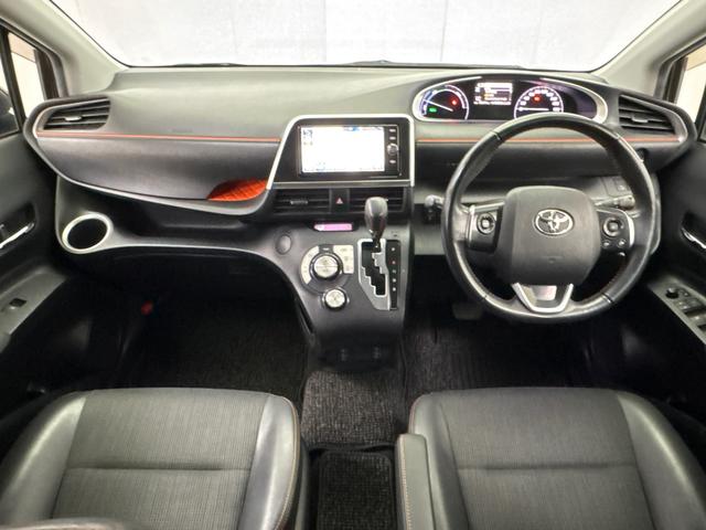 シエンタ ハイブリッドＧクエロ　衝突被害軽減システム　前後ドライブレコーダー　メモリーナビ　バックモニター　左右電動スライドドア　フロント左右シートヒーター　ＥＴＣ（21枚目）