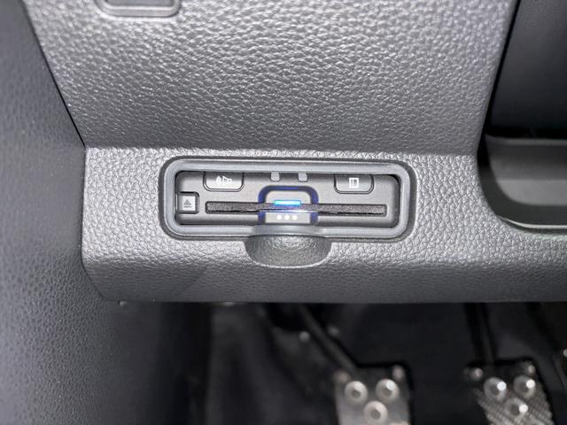 N-ONE RS 6速マニュアル 純正メモリーナビ バックモニター 地デジチューナー ミュージックラック Bluetooth対応 ETC USB充電接続ジャック 純正アルミホイール(30枚目)