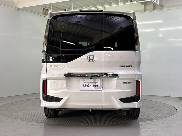 ステップワゴンスパーダ e:HEVスパーダGホンダセンシング 前後純正ドライブレコーダー 純正メモリーナビ 地デジチューナー ミュージックラック Bluetooth対応 ETC2.0 左右電動スライドドア(7枚目)