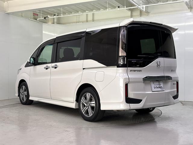 ステップワゴンスパーダ e:HEVスパーダGホンダセンシング 前後純正ドライブレコーダー 純正メモリーナビ 地デジチューナー ミュージックラック Bluetooth対応 ETC2.0 左右電動スライドドア(8枚目)