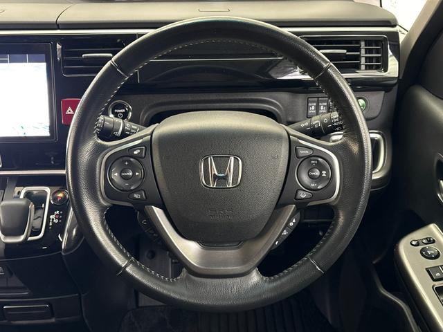 ステップワゴンスパーダ e:HEVスパーダGホンダセンシング 前後純正ドライブレコーダー 純正メモリーナビ 地デジチューナー ミュージックラック Bluetooth対応 ETC2.0 左右電動スライドドア(15枚目)