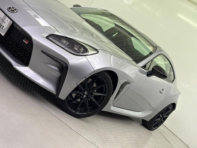 GR86 RZ 純正メモリーナビ 地デジチューナー Bluetooth対応 左右シートヒーター ドライブレコーダー ETC 純正アルミホイール パドルシフト付き(3枚目)