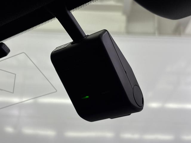 GR86 RZ 純正メモリーナビ 地デジチューナー Bluetooth対応 左右シートヒーター ドライブレコーダー ETC 純正アルミホイール パドルシフト付き(17枚目)