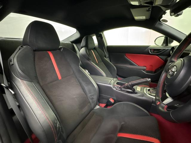 GR86 RZ 純正メモリーナビ 地デジチューナー Bluetooth対応 左右シートヒーター ドライブレコーダー ETC 純正アルミホイール パドルシフト付き(19枚目)