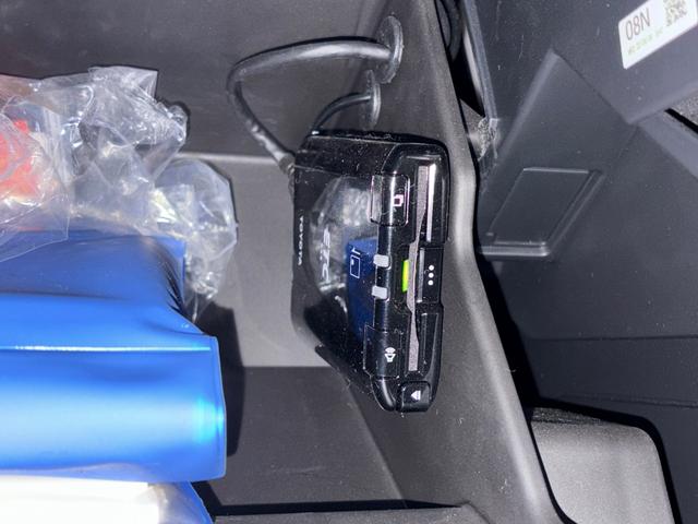 GR86 RZ 純正メモリーナビ 地デジチューナー Bluetooth対応 左右シートヒーター ドライブレコーダー ETC 純正アルミホイール パドルシフト付き(23枚目)