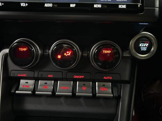 GR86 RZ 純正メモリーナビ 地デジチューナー Bluetooth対応 左右シートヒーター ドライブレコーダー ETC 純正アルミホイール パドルシフト付き(24枚目)