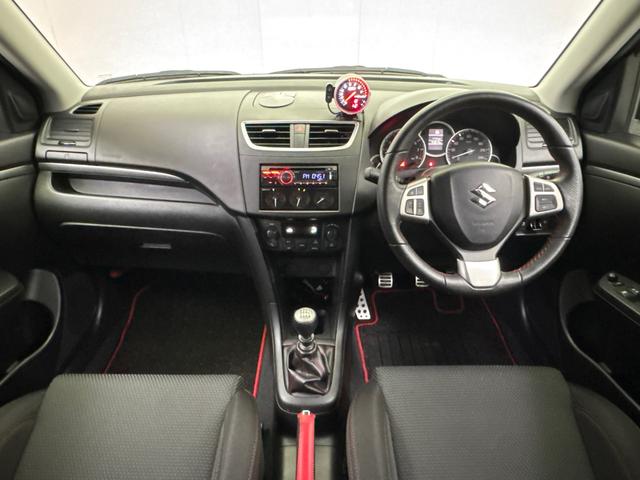 スイフトスポーツ ベースグレード 6速マニュアルシフト ETC CDチューナー 純正アルミホイール ドライブレコーダー オートクルーズコントロール(13枚目)