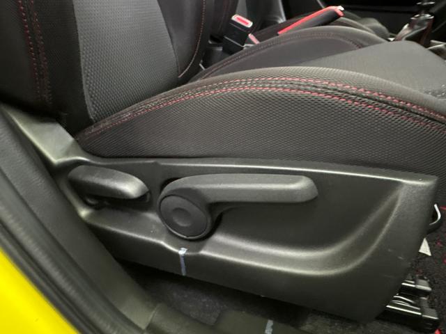 スイフトスポーツ ベースグレード 6速マニュアルシフト ETC CDチューナー 純正アルミホイール ドライブレコーダー オートクルーズコントロール(18枚目)