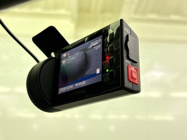 スイフトスポーツ ベースグレード 6速マニュアルシフト ETC CDチューナー 純正アルミホイール ドライブレコーダー オートクルーズコントロール(20枚目)