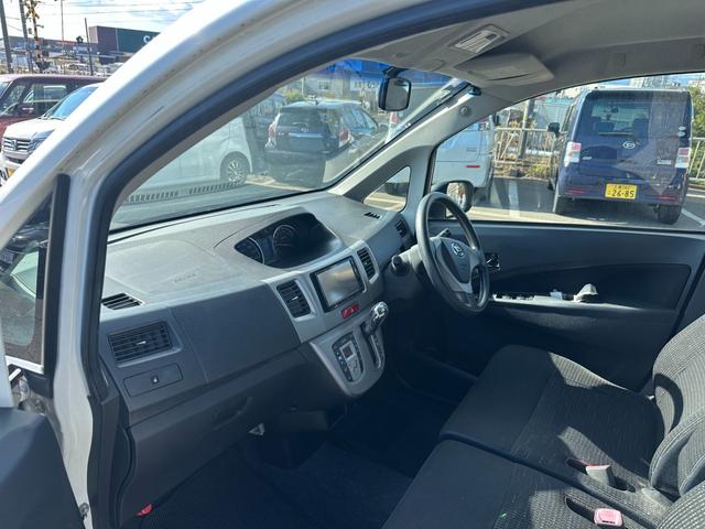 ムーヴ カスタム　Ｘ　車検整備付　保証付　ＣＤ　エアコン　オートマ（12枚目）