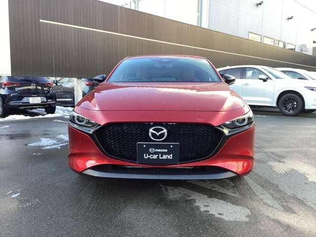 �u����������v���e�[�}�ɔ������ꂽ�l�`�y�c�`�R�͍��Y�Ԃ̊T�O�𒴂���A�ǂ����猩�Ă��������f�U�C���Ɏd�オ���Ă���܂��B�^�]����y���������łȂ��A����y�������������܂��B