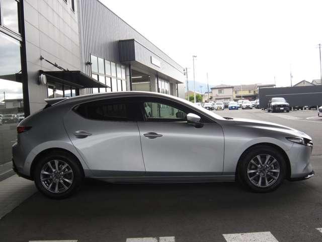 マツダ ＭＡＺＤＡ３ファストバック