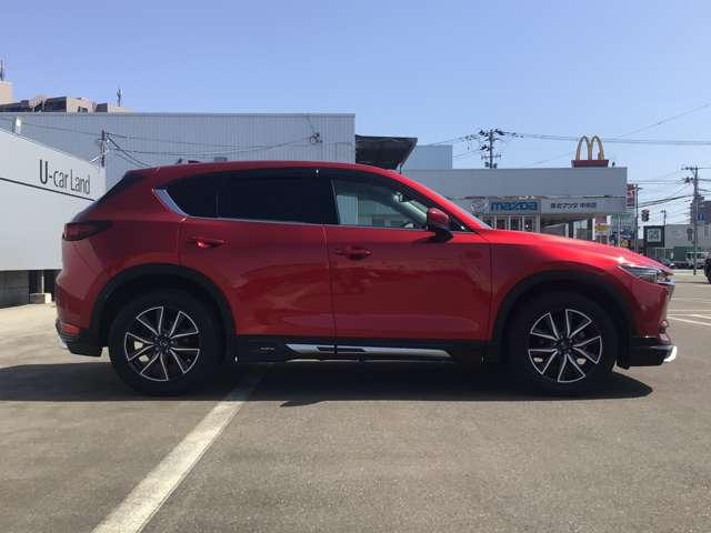 ＣＸ－５ ＸＤ　Ｌパッケージ　２．２　ＸＤ　Ｌパッケージ　ディーゼルターボ　４ＷＤ　ナビ　テレビ　アルミホイール　アダプティブクルーズコントロール　革シート　ターボ　ＥＴＣ　頸部衝撃緩和ヘッドレスト　シートヒーター（5枚目）