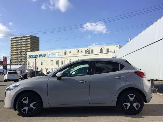 MAZDA2 15 BD iセレクション 1.5 15BD i セレクション 衝突被害軽減システム クリアランスソナー オートマチックハイビーム スマートキー シートヒーター 横滑り防止 ABS 運・助・サイドエアバッグ(2枚目)