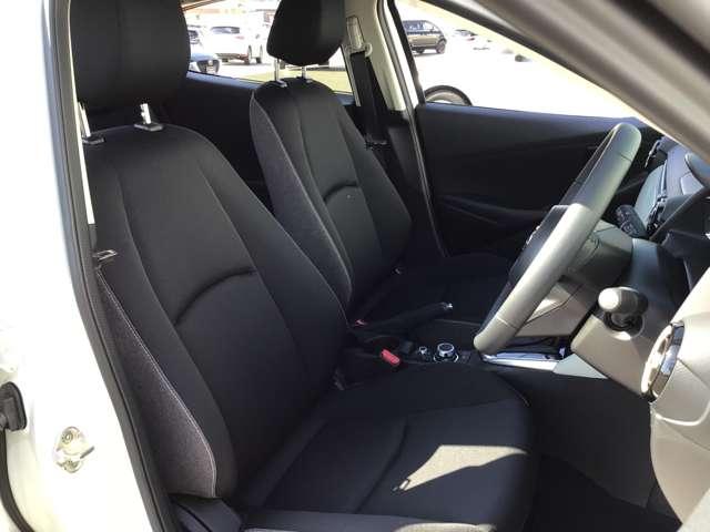 MAZDA2 15 BD iセレクション 1.5 15BD i セレクション 衝突被害軽減システム スマートキー アイドリングストップ クリアランスソナー オートマチックハイビーム 横滑り防止 シートヒーター(10枚目)