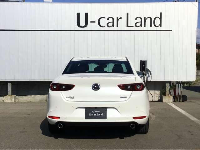 MAZDA3セダン 1.5 15S ツーリング 4WD(4枚目)