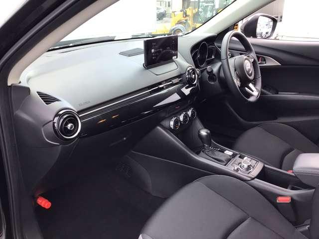 �l�Ԃ𒆐S�Ƃ��邱�Ƃ��d�������C���e���A�f�U�C���ŁA���ɑ厖�ɂ����̂̓N���}�Ƃ̈�̊���������S�n�悢��܂ꊴ�ł��B